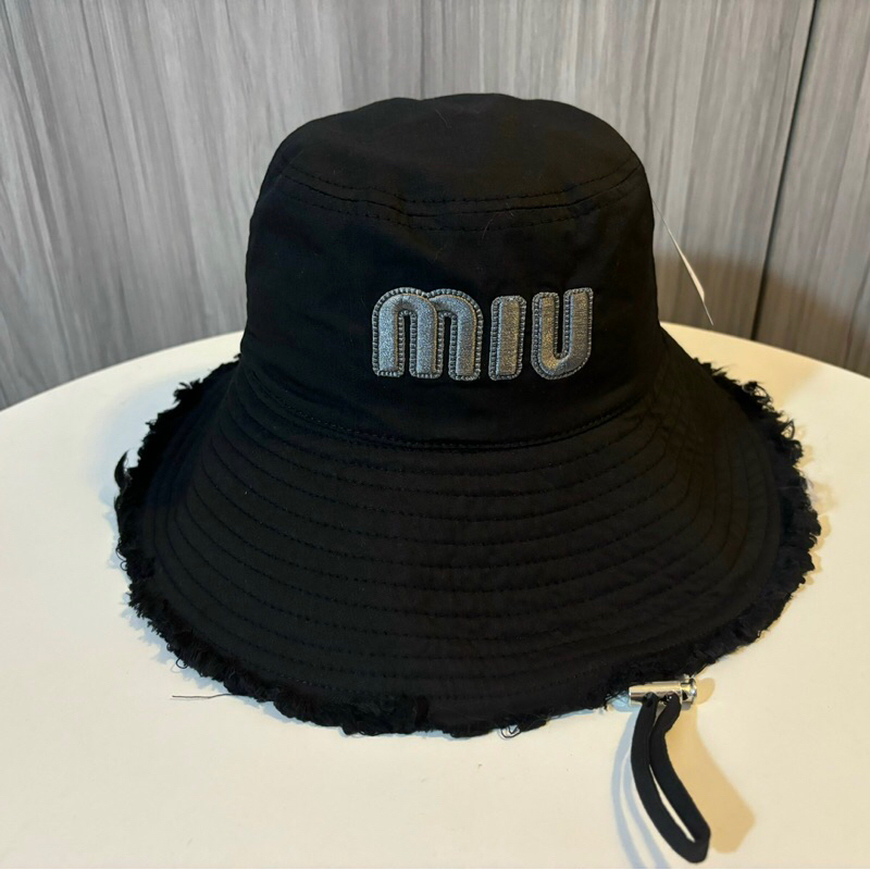 MŨ VÀNH TRÒN TUA VÀNH - NÓN BUCKET TUA NHIỀU MÀU THÊU CHỮ CỰC CHẤT HOT TREND