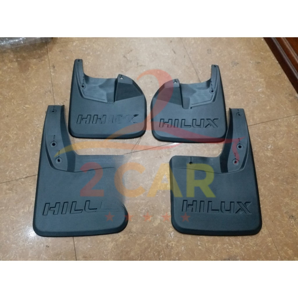 Bộ 4 chiếc Chắn bùn xe Toyota Hilux Revo đời 2006-2012, 2016-2024 chắn bùn đất bắn lên xe rất tốt, kèm ốc