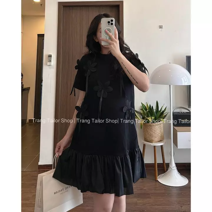 Váy bầu thiết kế , đầm bầu dự tiệc babydoll cotton hoa nổi dáng xòe đuôi cá 2 màu hot hit siêu xinh đầm bầu Elly – 5