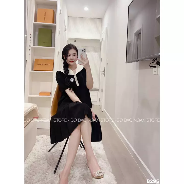 Đầm bầu công sở , váy bầu thiết kế đuôi cá dập ly phối cổ thủy thủ thêu logo trẻ trung năng động đầm bầu Elly