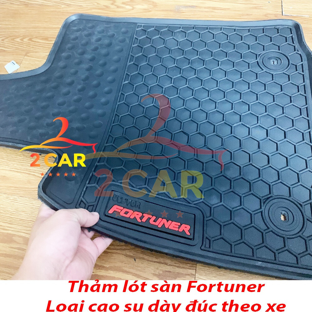 Thảm LÓT SÀN CAO SU xe Fortuner 2009- 2022, 2023,2024 chuẩn Form vừa khít, không mùi, không thấm nước