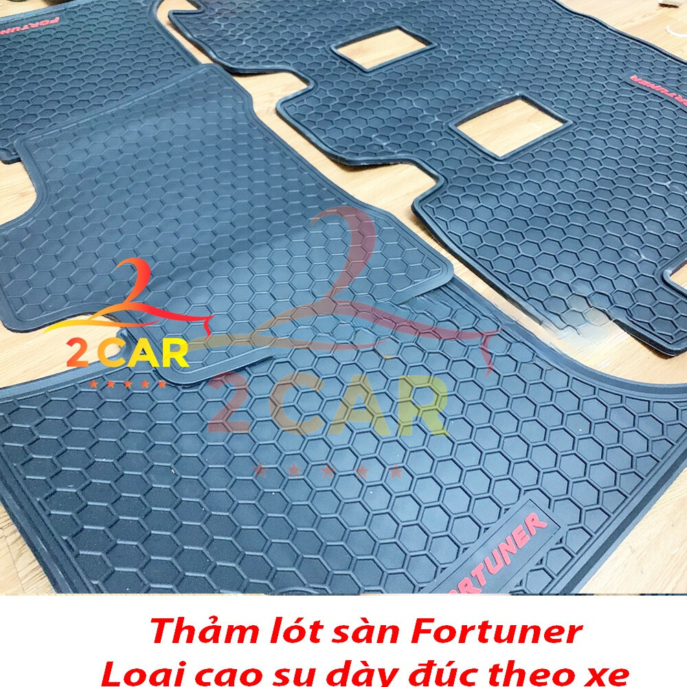 Thảm LÓT SÀN CAO SU xe Fortuner 2009- 2022, 2023,2024 chuẩn Form vừa khít, không mùi, không thấm nước