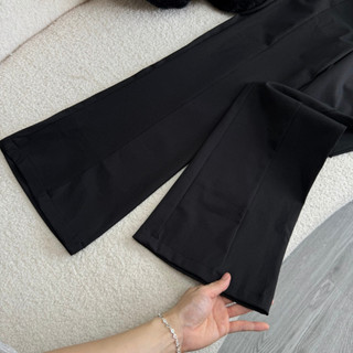 Quần Ống Loe Bigsize Nữ Lưng Cao Một Cúc Có Túi Chất Vải Umi Co Giãn Tôn Dáng Q519