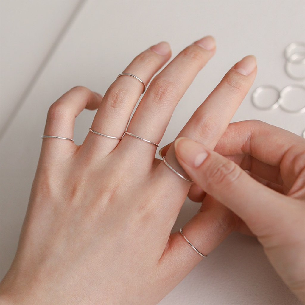 Nhẫn bạc TLEE tròn trơn basic cá tinh, đơn giản TLEE JEWELRY A0297