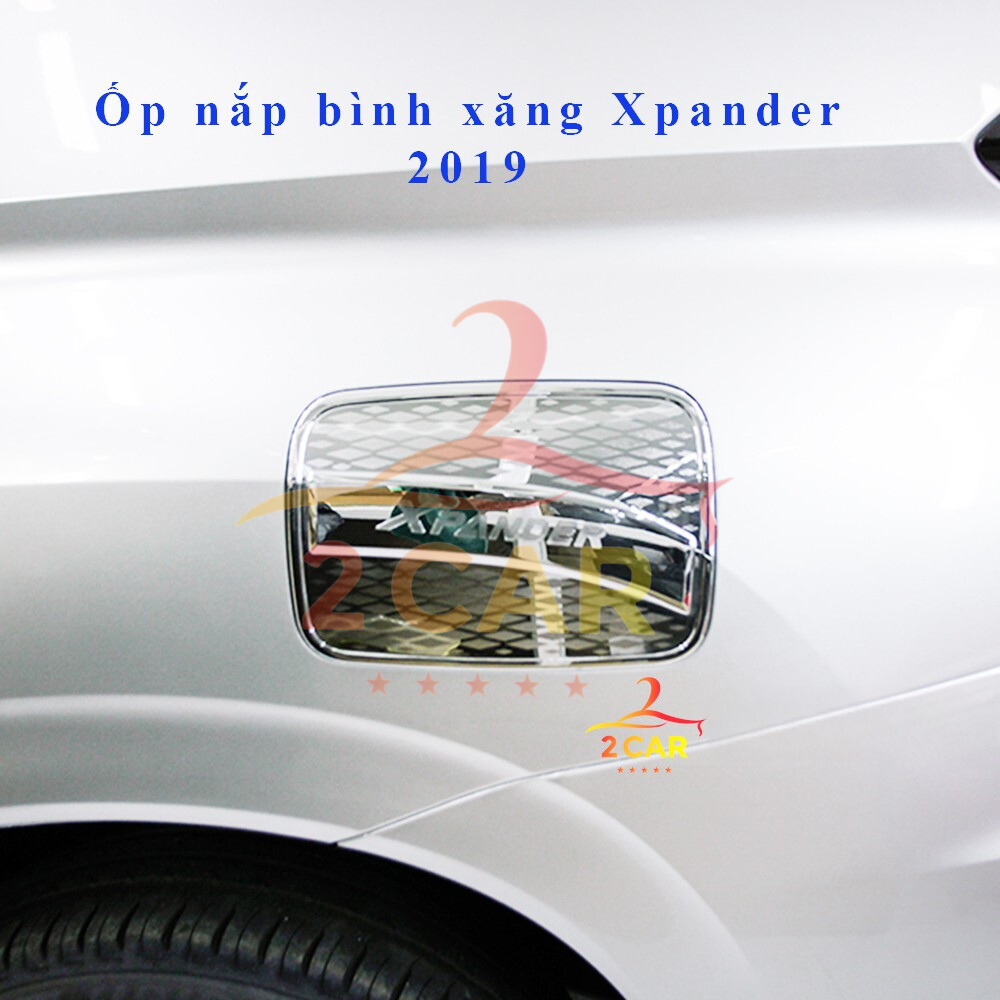 Ốp nắp bình xăng xe Mitsubishi Xpander 2018 - 2025 mạ crom cao cấp