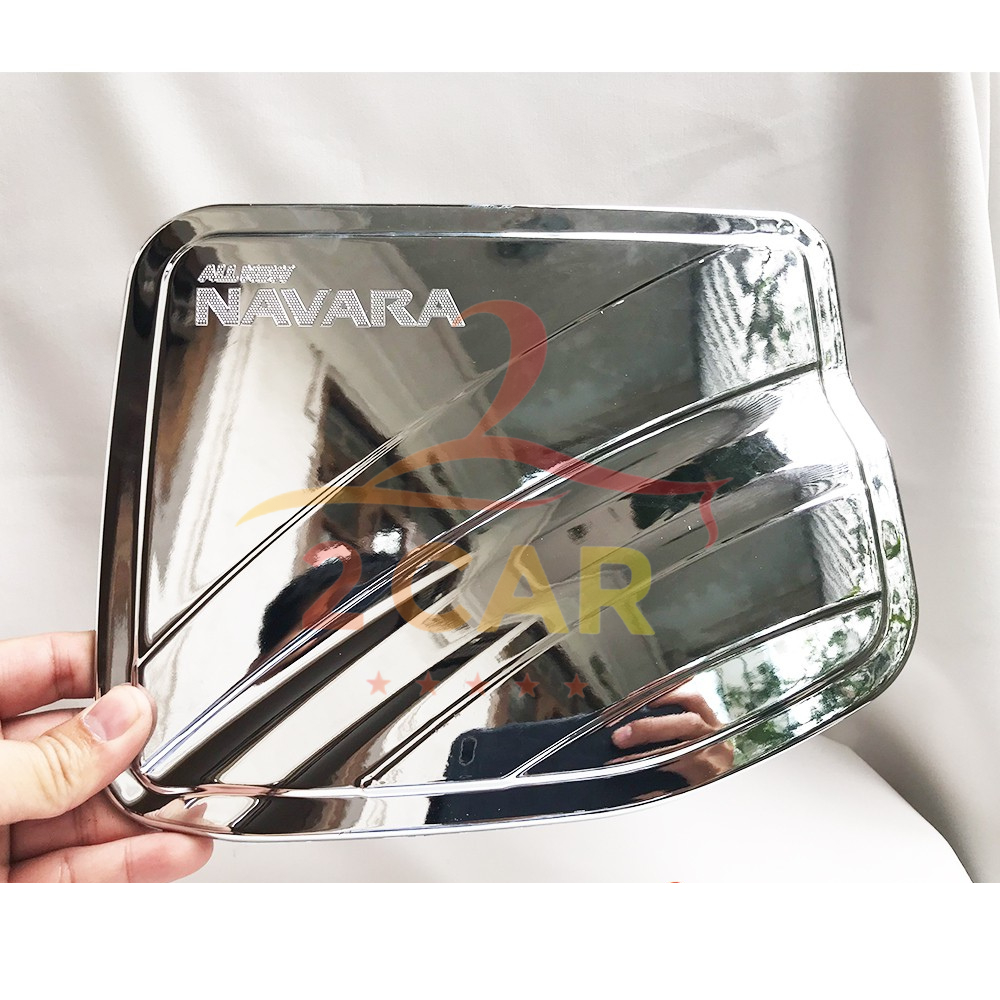 Ốp Nắp Bình Xăng Xe Nissan Navara 2015 - 2021, 2022 - 2025 mạ Crom cao cấp