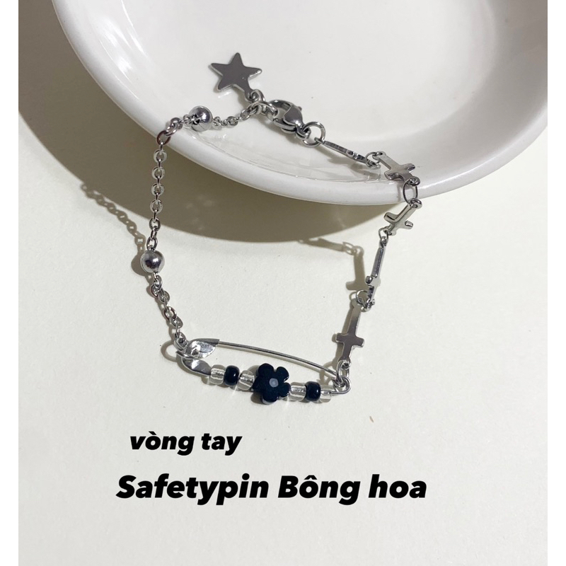Vòng tay Couple95 Safety pin Bông hoa nhỏ | Shopee Việt Nam