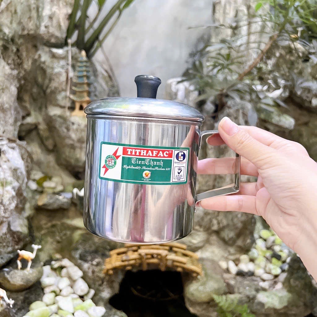Cốc uống nước bằng inox có nắp Tithafac đủ size từ (8cm-14cm) - Ca inox đủ size sử dụng tiện lợi phù hợp cho gia đình.