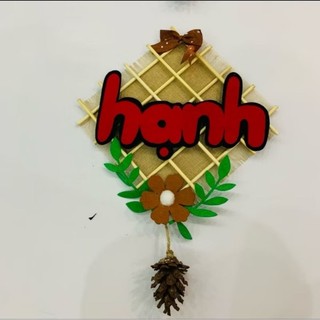 Steam lớp học hạnh phúc được làm từ bìa, bao bố và nan tre