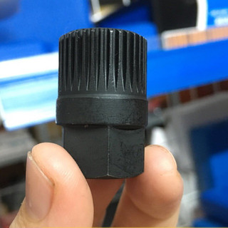 Khẩu tháo puly máy phát ô tô 33 răng tháo được hầu hết các dòng xe