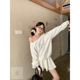 Set Bộ Đồ Nữ Trắng Áo Mì Hàn Lệch Vai In Nơ Vòng Mix Chân Váy Xếp Tầng Phối Cạp Freesize