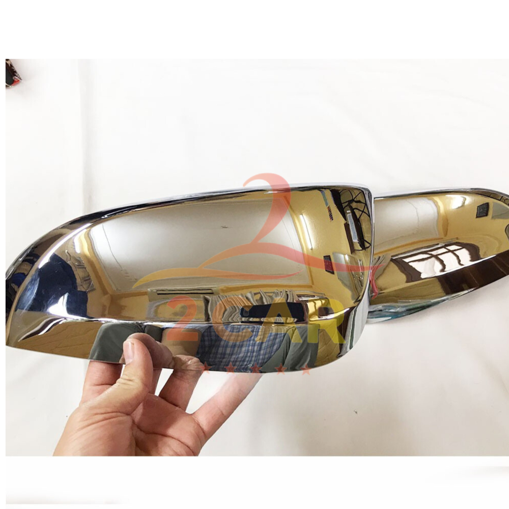 Ốp gương chiếu hậu xe Toyota Fortuner 2017 -2018-  2019 - 2020 - 2021 - 2022- 2023-2024 mạ crom cao cấp