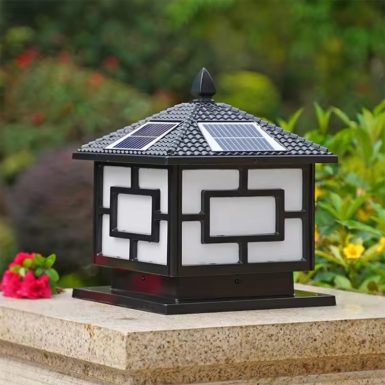 Đèn trụ cổng, đèn sân vườn cỡ 250mm kết hợp điện lưới,đèn trụ cổng năng lượng chất liệu hợp kim nhôm.