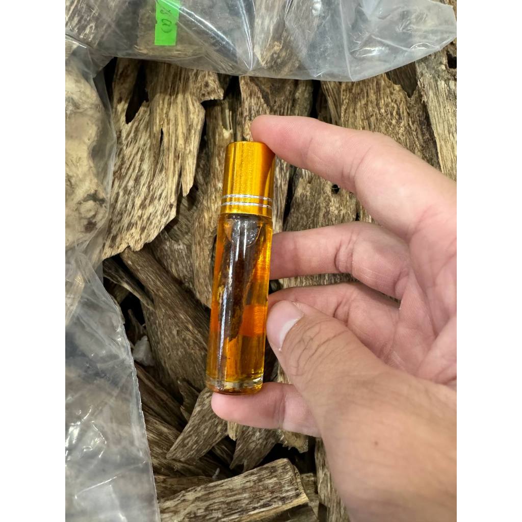 Ảnh Dầu gió ngâm trầm hương Xưởng Mộc Việt - Lọ 12ml 4