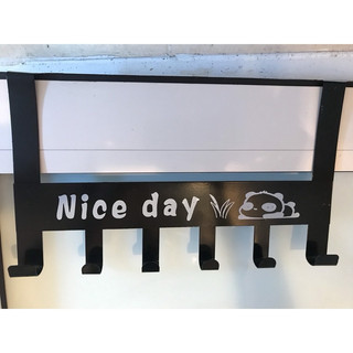 Móc treo đồ Nice Day màu đen bằng thép chống rỉ - Giải pháp hoàn hảo cho không gian sống gọn gàng.