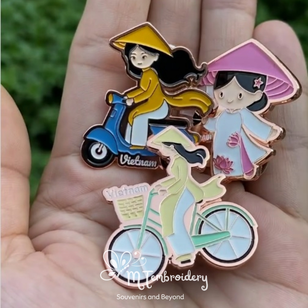 Enamel Pin Huy Hiệu Áo Dài Xe Máy Việt Nam - Quà Tặng Độc Đáo Lưu Niệm ...