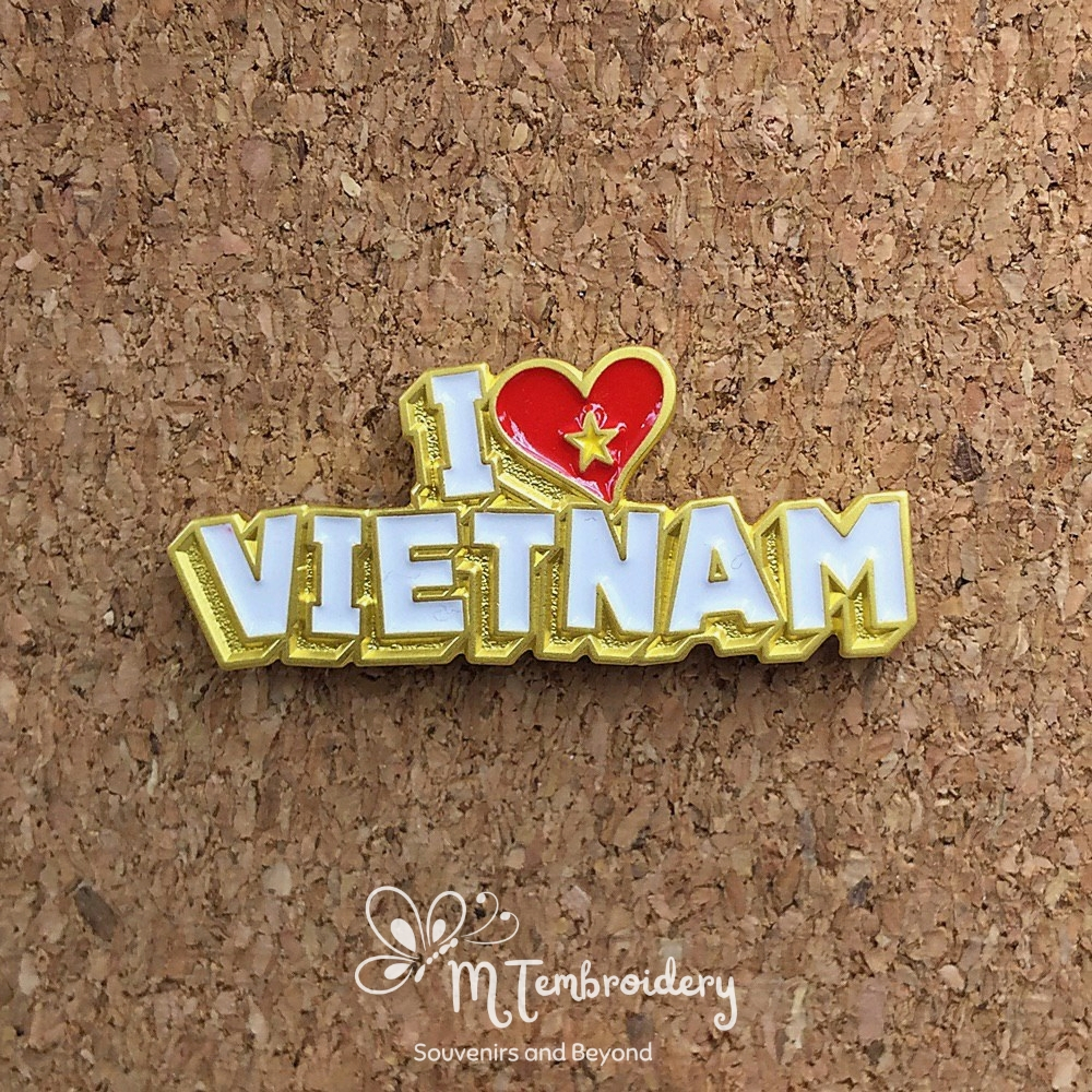 Cài áo pin huy hiệu lưu niệm I Love Vietnam | Shopee Việt Nam