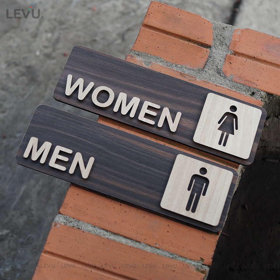 Bộ 2 bảng gỗ Toilet Men Women dán cửa trang trí nhà vệ sinh Nam Nữ LEVU-TL18