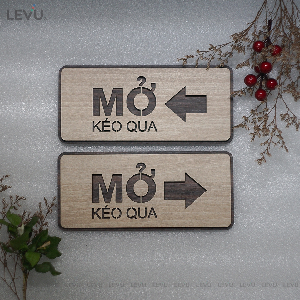Bảng gỗ đóng mở cửa kéo qua trái phải LEVU-TP05