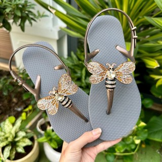 [Mũi Tròn] GIÀY SANDAL MŨI TRÒN NHIỀU MÀU GẮN CHARM ONG VÀNG SANG TRỌNG ÊM ÁI CHẤT CAO SU