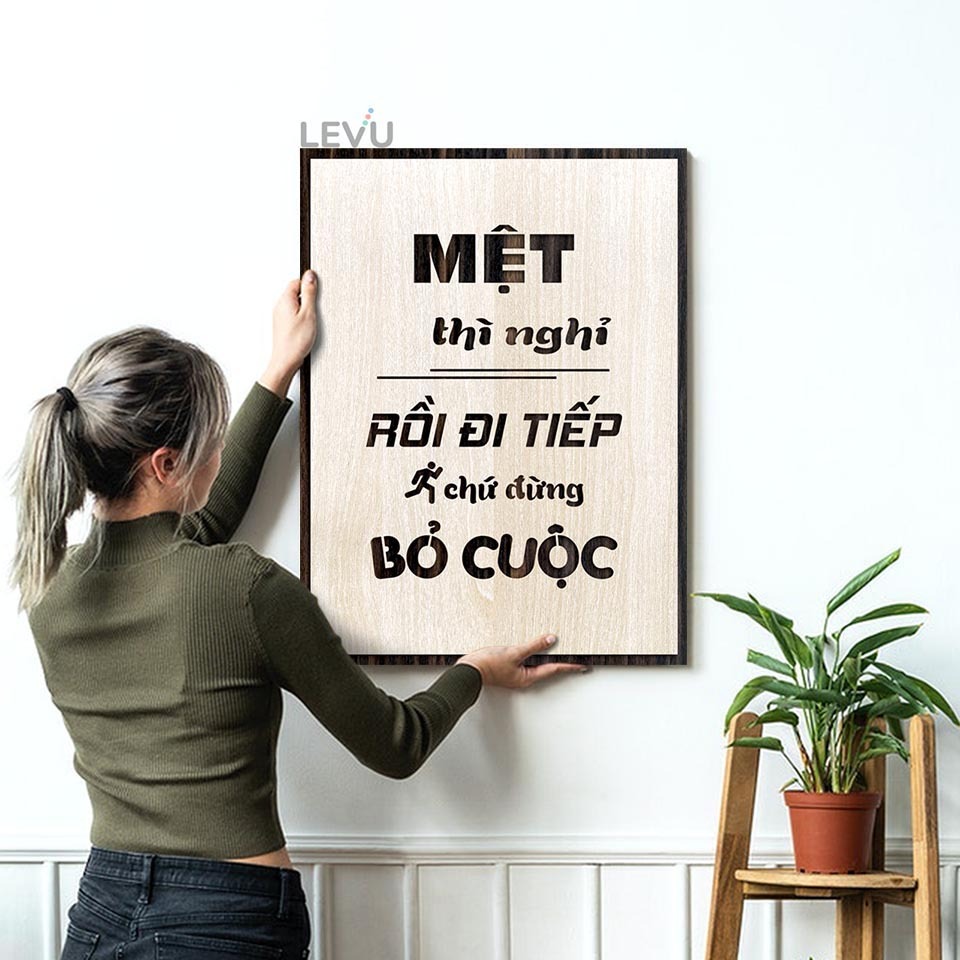 Tranh slogan gỗ treo tường tạo động lực khắc laser khẩu hiệu công ty doanh nghiệp 40x55cm