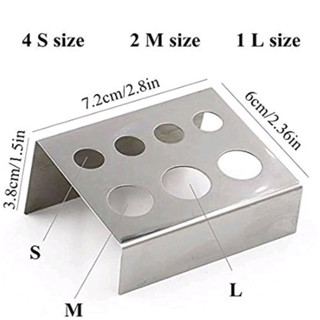 -Đế kim loại màu đen, đế inox, đế silicone chắc chắn có nhiều ngăn chứa dùng đựng chum mực phun xăm