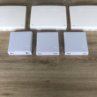 01 Vỏ hộp phối quang Mini ODF Mini 2/4 FO đầy đủ phụ kiện lắp đặt gọn đẹp bảo vệ mối nối quang