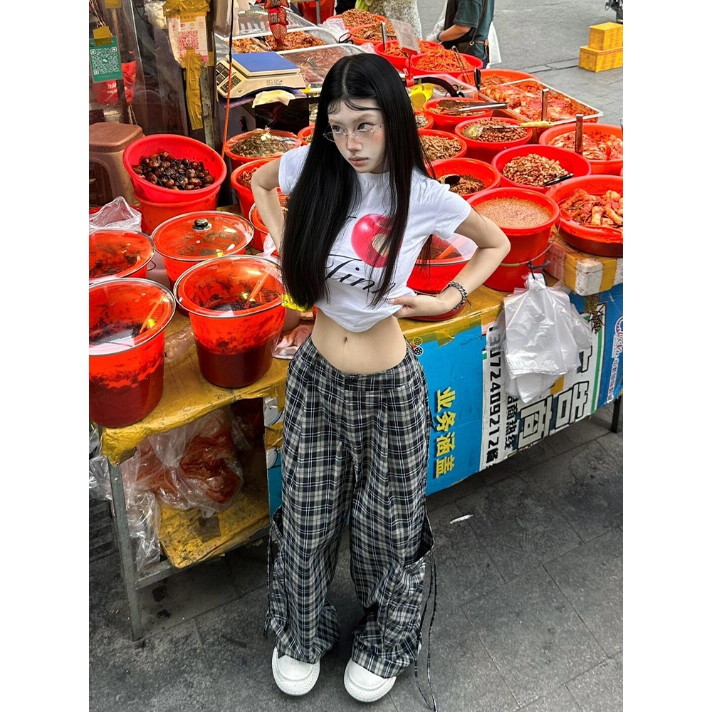 Áo Thun Baby Tee Nữ REDLABEL In APPLE Chất Liệu Thun Co Giãn 2 Chiều Cao Cấp Thoáng Mát Hình In Năng Động Cá Tính