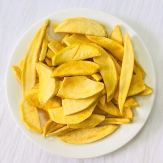 THUYTIENFOOD Xoài Sấy Giòn – Túi 50gr/100gr – Snack Trái Cây Ăn Vặt Chua Ngọt Tự Nhiên
