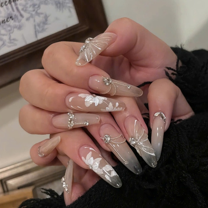 Nailbox nail thiết kế ,mẫu ombre hồng tiểu thư (kèm ảnh thật ) ib để được hỗ trợ đo size tay