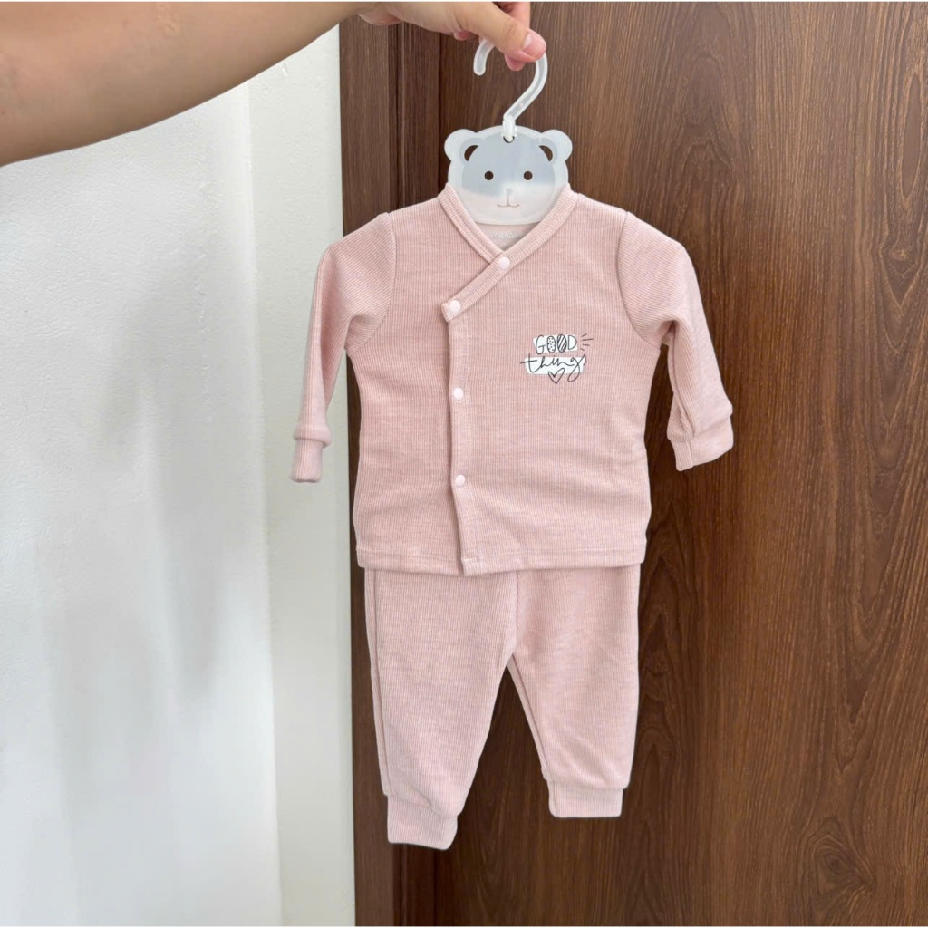 Bộ Sơ Sinh Dài Tay Anminaza Vải Nỉ Nhung Mềm Mại Và Ấm Áp - Hàng Chính Hãng AMI0089