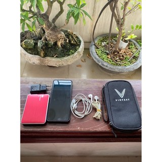 Túi đựng giấy tờ xe và phụ kiện Vinfast chống thấm nước, nhiều ngăn, có khóa kéo và dây đeo tay. Waterproof IT bag