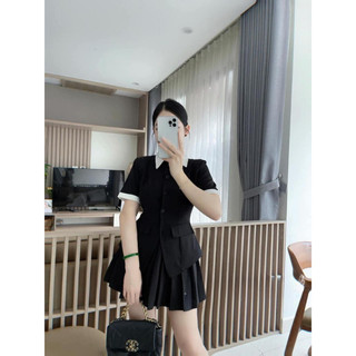 Đồ bộ nữ áo sơ mi tay lỡ phối cổ viền tay trắng mix chân váy xếp ly cạp chun HCOM2727, set đồ nữ tôn dáng YuuMi Style