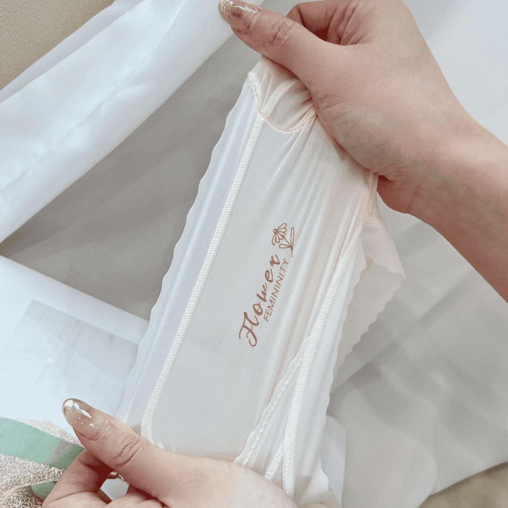Quần lót bầu cạp chéo chất lụa băng mỏng nhẹ, thoáng mát, co giãn 4 chiều, set 4 quần lụa giấy L'amme