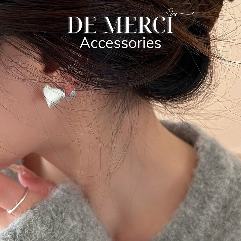 Khuyên tai nữ chuôi bạc 925 DE MERCI ACCESSORIES hình Trái tim sang trọng BT022