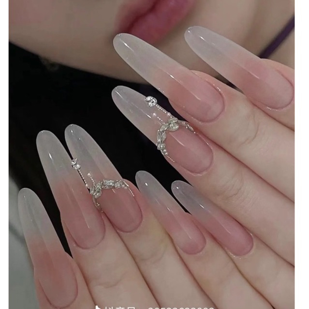 Nail box nail thiết kế mẫu thạch hồng phối đá nhẹ nhàng (ib để được hỗ trợ đo size tay )