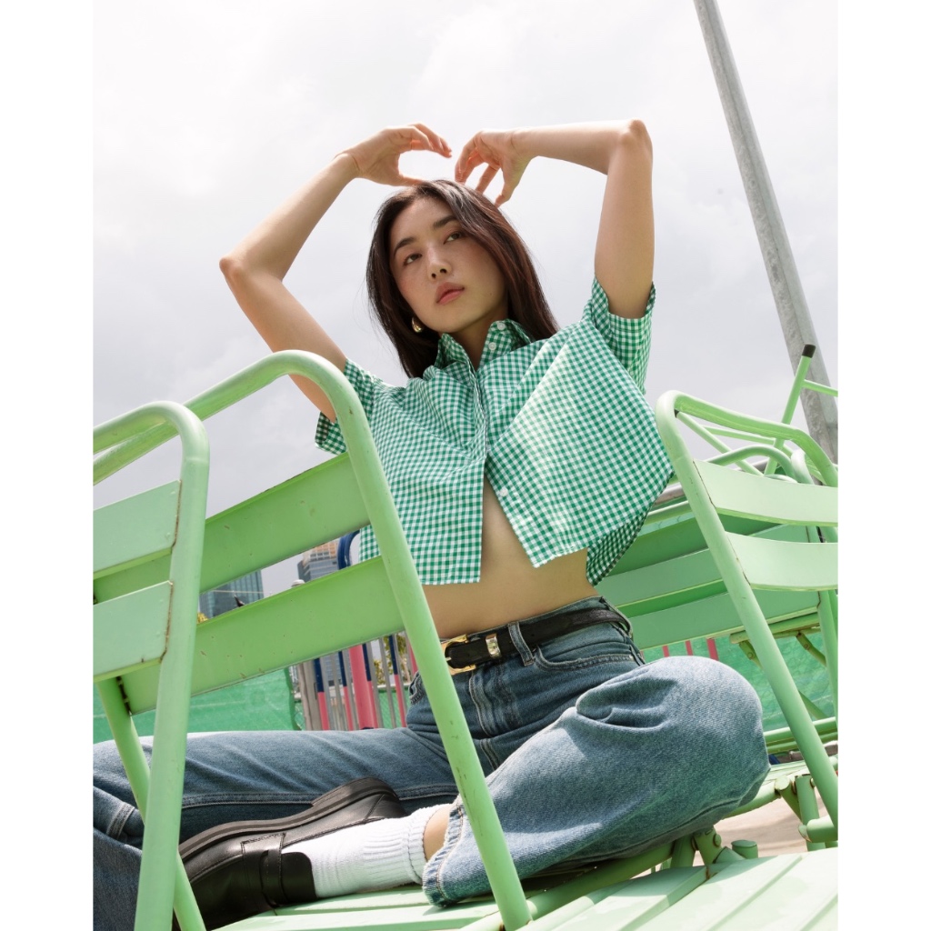 TheBlueTshirt - Áo sơ mi tay ngắn sọc caro phom ngắn cho nữ - BlueMade Boxy Shirt - Women