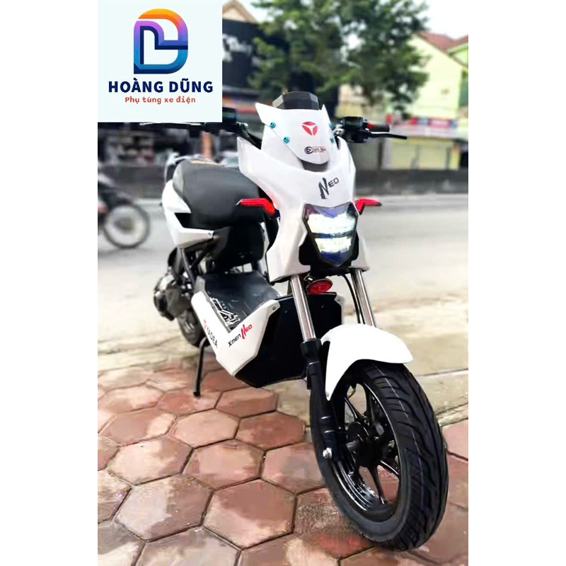 Full Bộ nhựa kèm tem Yadea chữ trung lắp xmen hàng đẹp (tặng kèm ốc)
