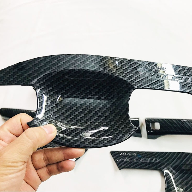 Ốp tay nắm, hõm cửa, chén cửa CARBON xe Huyndai Accent 2018- 2019- 2020- 2021- 2022- 2023-2024 vân cacbon cao cấp