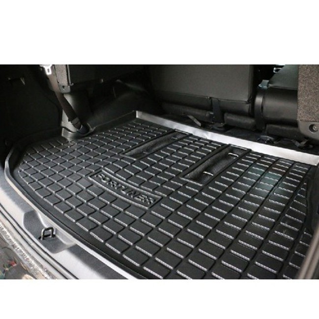 Lót cốp xe Toyota Fortuner 2006- 2009- 2016- 2022- 2023-2024 nhựa dẻo cao cấp LCN-TO005