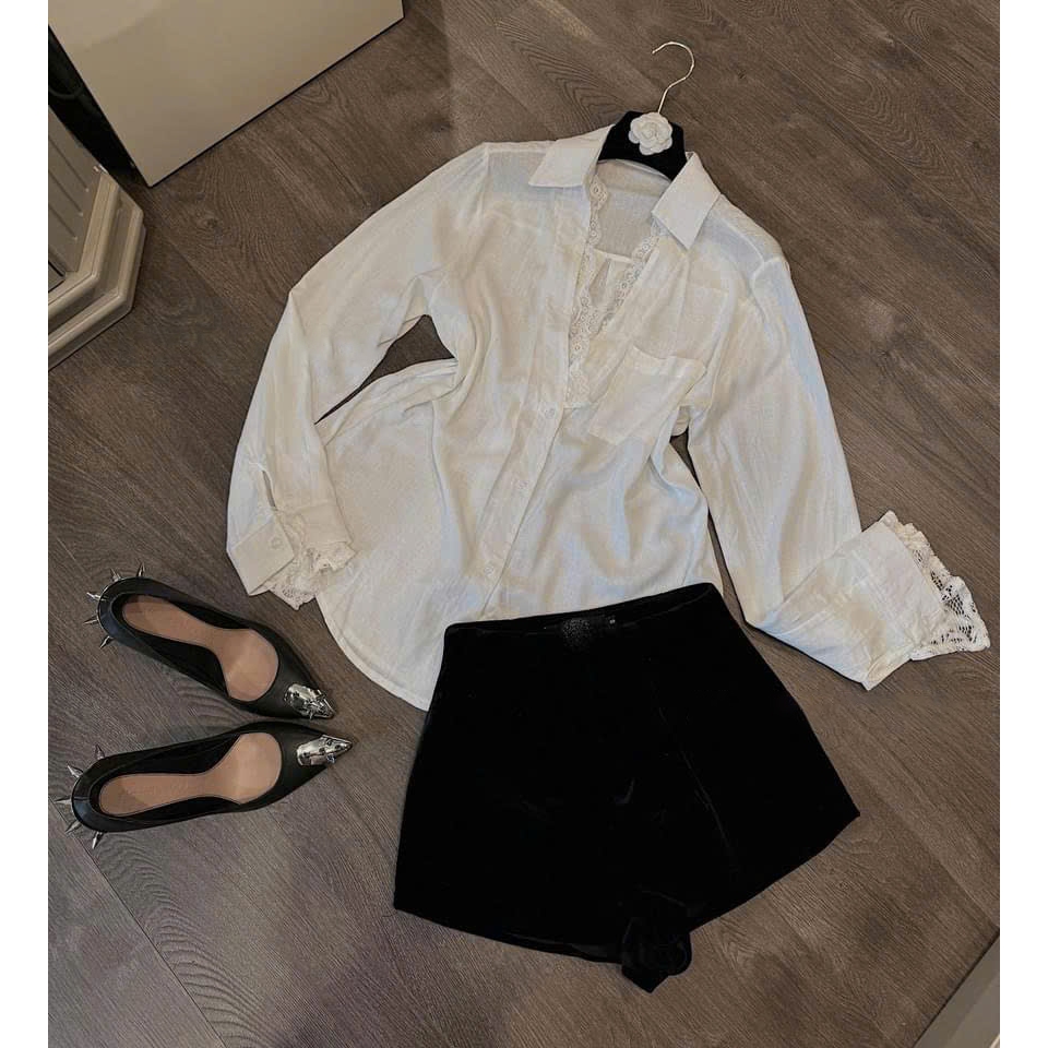 Set Áo Sơ Mi Đũi Xước Phối Ren Ngực Mix Quần Short Nhung Lì Cạp Cao, Sét Đồ Bộ Nữ Đi Chơi Sang Chảnh - CHAMIE STUDIO