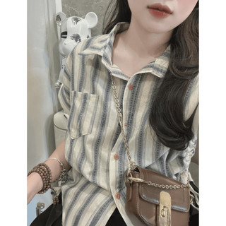 Áo sơ mi nữ cộc tay dây rút eo 2 bên phối túi ngực họa tiết kẻ sọc xanh HCOM2917 YuuMi Style