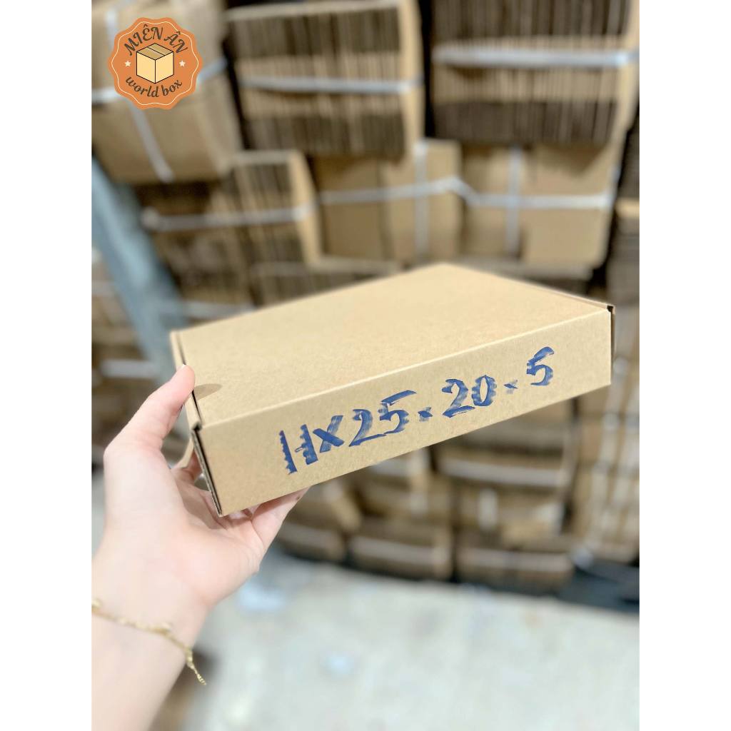 Hộp carton nắp gài - hộp xếp nắp cài giá rẻ đựng phụ kiện thời trang