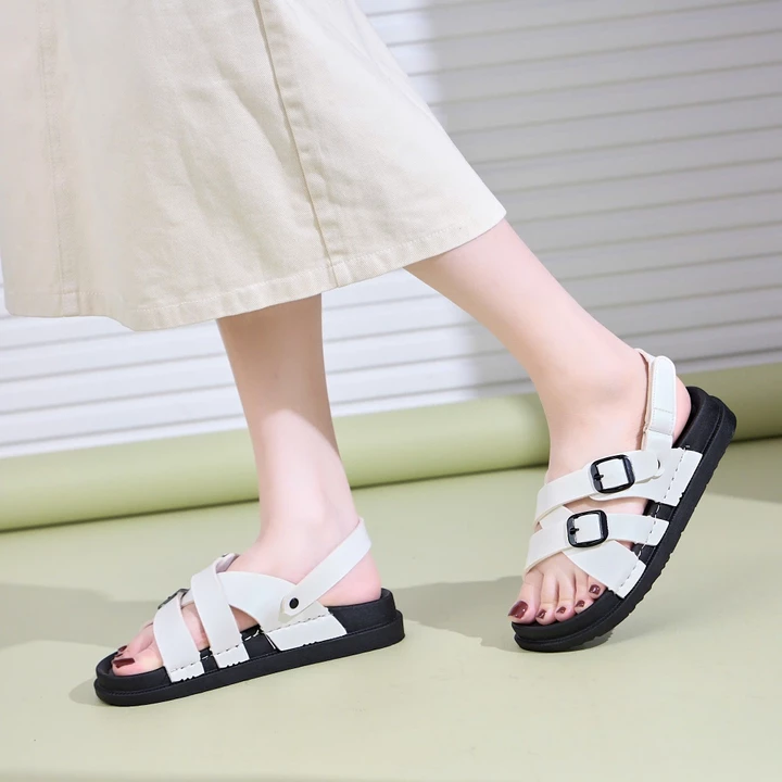 Giày Sandal Nữ MWC E105 - Sandal Nữ Quai Chéo Phối Khoá Quai Hậu Có Lót Dán Năng Động Cá Tính