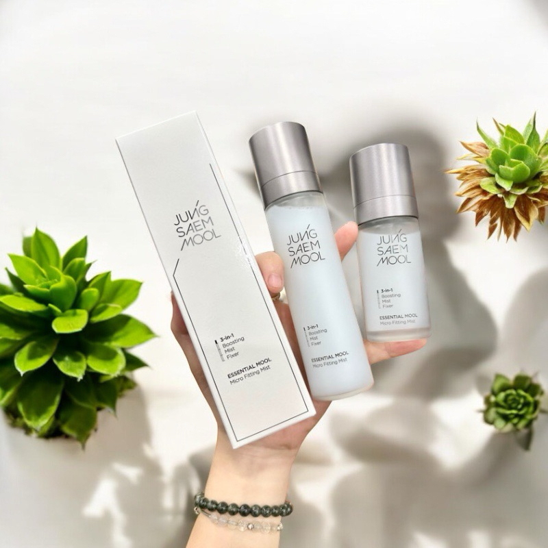 Xịt khoáng nền Jung Saem Mool Micro Fitting Mist, bảo bối cho lớp nền căng mọng.