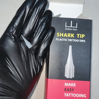 -Ngòi nhựa thương hiệu Cá Mập Shark Tip dùng cho máy phun xăm thần thánh, ngòi cá mập