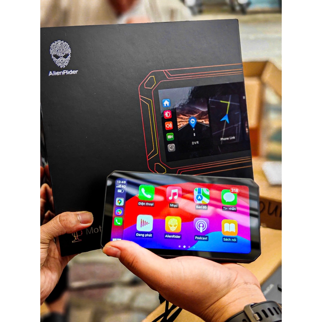 Màn hình dẫn đường Carplay và Android auto Alien Rider M12Pro | Shopee ...