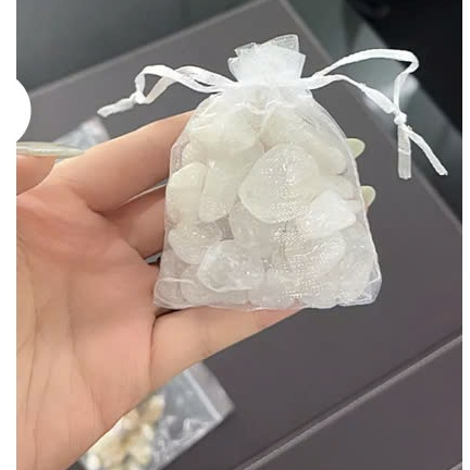 Túi đá Thạch Anh thanh tẩy 100gr dùng trong tarot hoặc treo phòng, bỏ balo túi xách