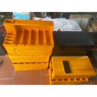 khay đựng tông đơ 1 hốc 5 ngăn đựng tông 4 màu đen, vàng, gỗ, khò cháy