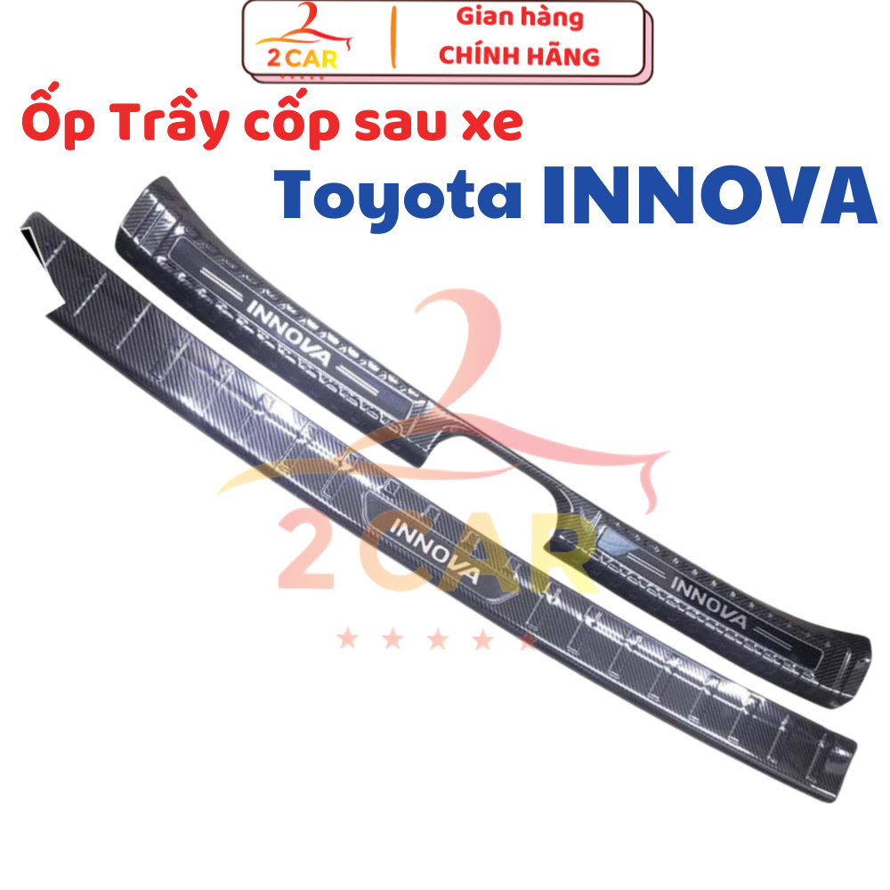 Ốp chống trầy cốp trong, ngoài carbon xe Toyota Innova 2017- 2022 – vân cacbon cao cấp